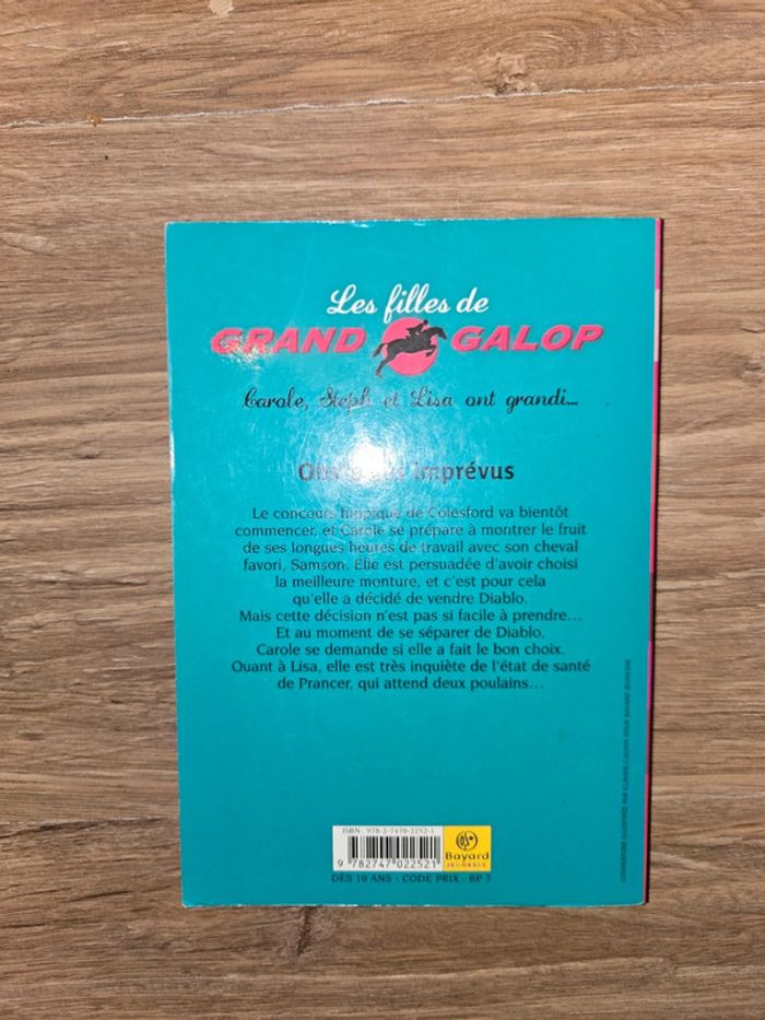 Livre "Les filles de grand galop" - photo numéro 2