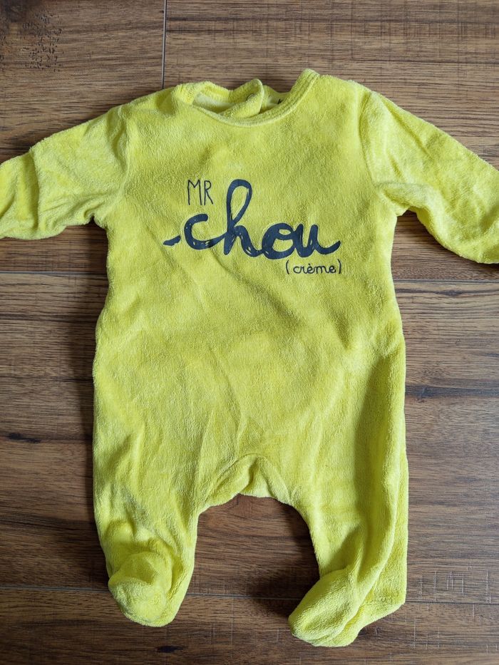 Lot vêtements garçon 1 mois 54 cm - photo numéro 2