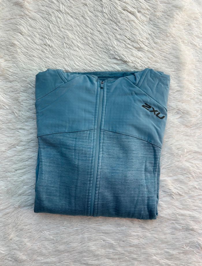 Gilet / sweat / veste technique 2XU - photo numéro 4
