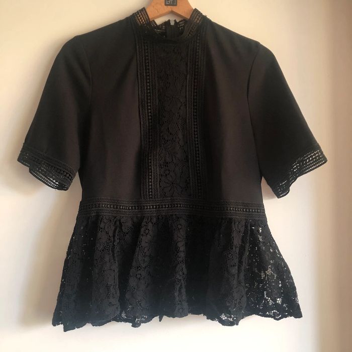 Blouse noire élégante avec dentelle - photo numéro 2