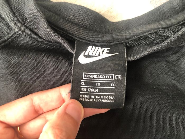 Haut nike manche longue taille XL enfant - photo numéro 4