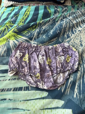 Short tape à l’œil 9 mois