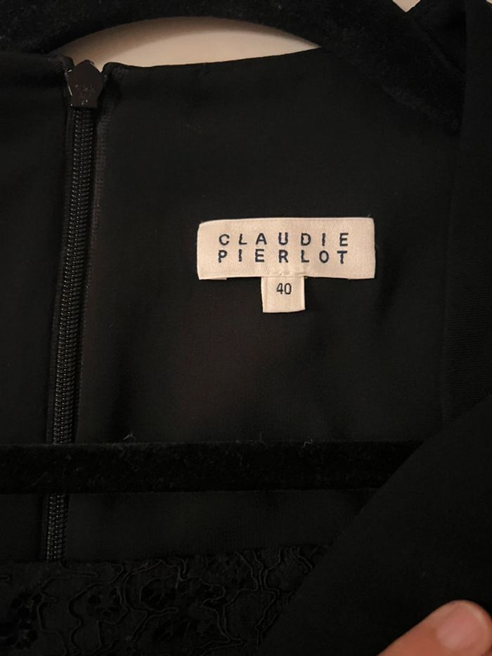 Robe Noire Avec Dentelle Claudie Pierlot 36-38 - photo numéro 7