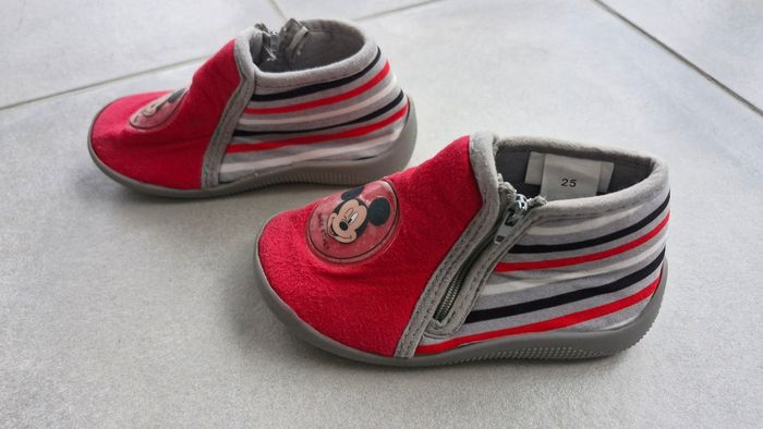 Chaussons botillons rayés Mickey enfant pointure 25 - photo numéro 2