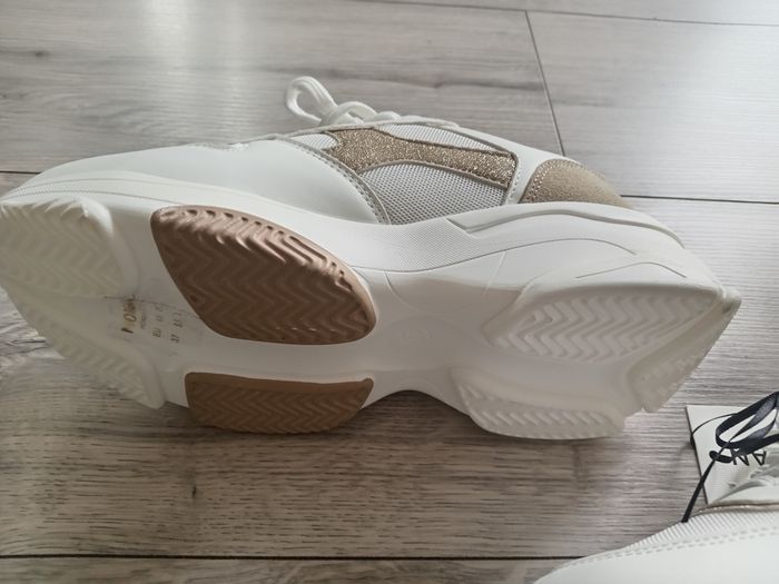 Baskets Morgan taille 37 - photo numéro 9