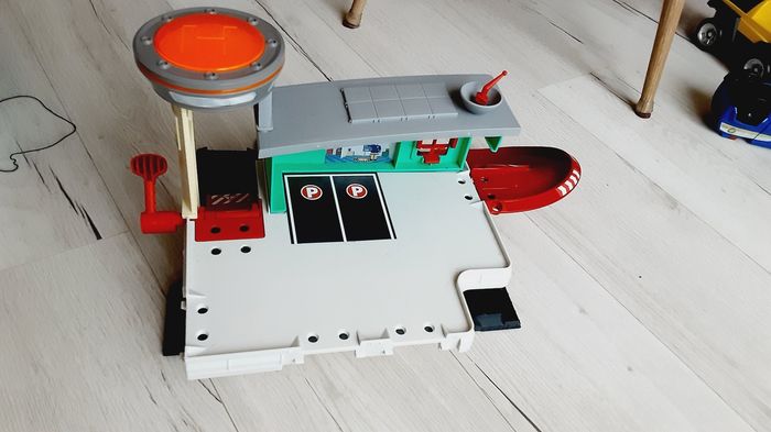 Jeu jouet enfant Sam le pompier plate-forme 2 étages caserne de pompiers - photo numéro 4