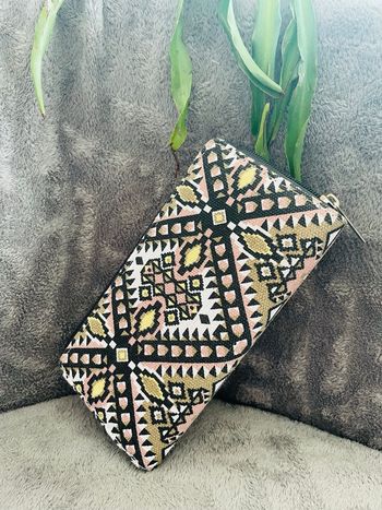 Porte feuille femme motifs géométriques