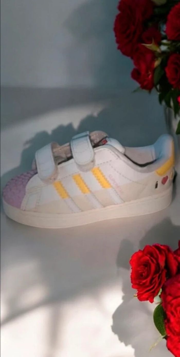 🌹 baskets Adidas SuperStar Lego pointure 25 1/2🌹