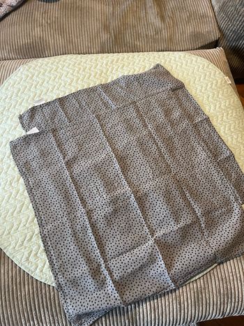 2 langes Done by Deer gris à pois