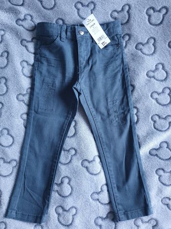 Pantalon neuf 3 ans
