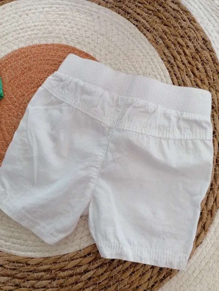 Lot de deux shorts - 9 mois - photo numéro 7