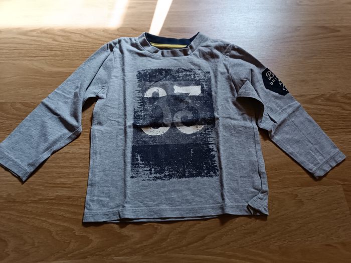 Tee shirt manches longues gris 3 ans