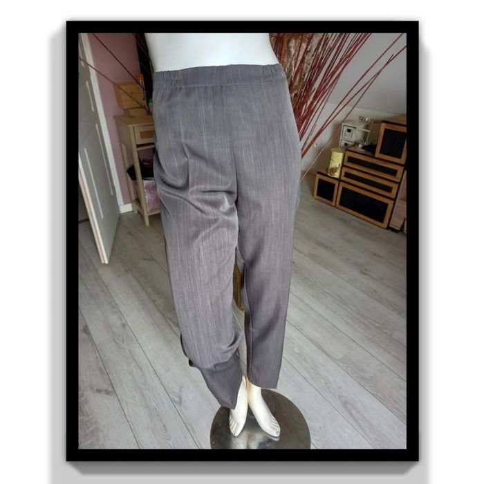 Pantalon gris/marron taille XL
