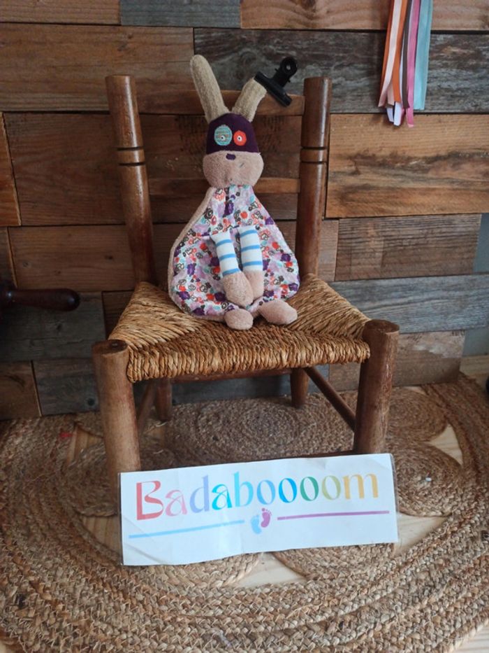 Doudou lapin on chuchote à mon oreille tbe