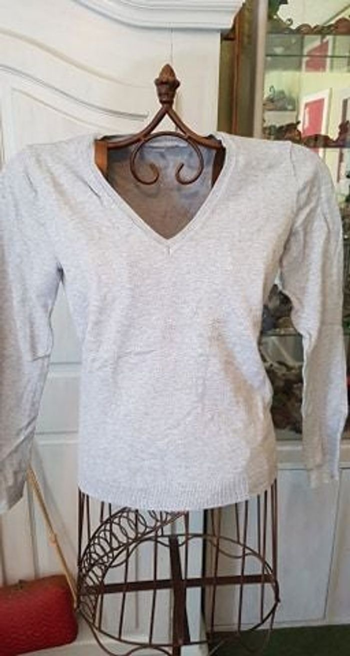 Pull gris clair taille 38/40 3suisses
