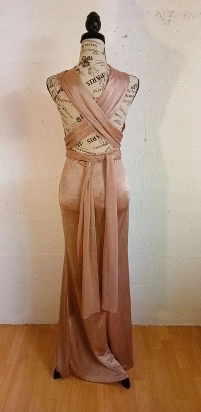 🌸 Robe longue rose poudrée multipositions – TFNC – Taille S – Bon état - photo numéro 6