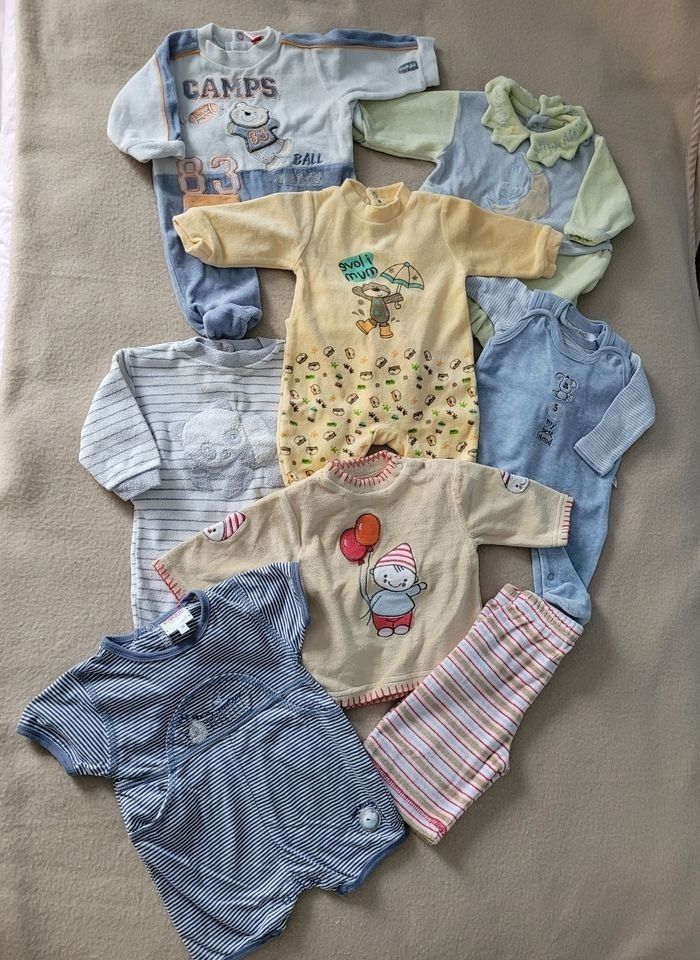 lot de vêtements garçon 1 mois