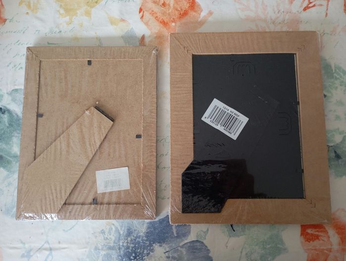 Lot de cadres photos neuf sous blister en verre et bois - photo numéro 2