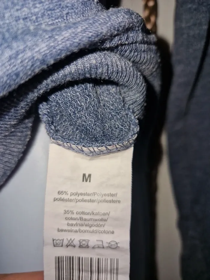 Pull 🚺 - photo numéro 3