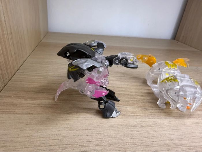 Lot de bakugan pack diamant - photo numéro 2