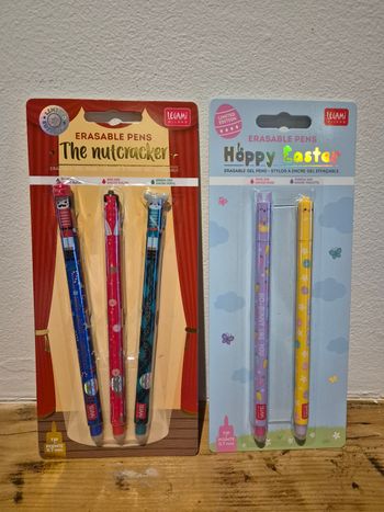 Lot stylos effaçables legami Noël et pâques 2025