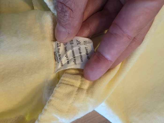 Ensemble jaune 2 pieces 1 mois - photo numéro 9