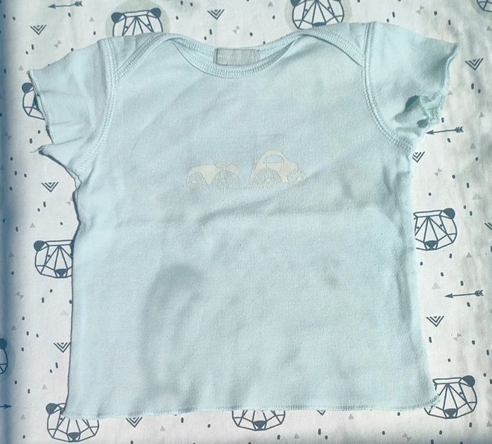 Tee-shirt taille 3 mois - photo numéro 2