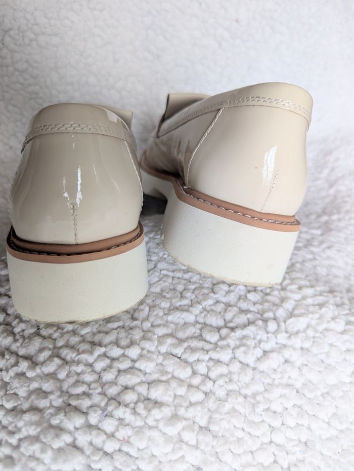 Chaussures femme neuves - Loafers/ derbies à franges vernis - Fugitive - photo numéro 5