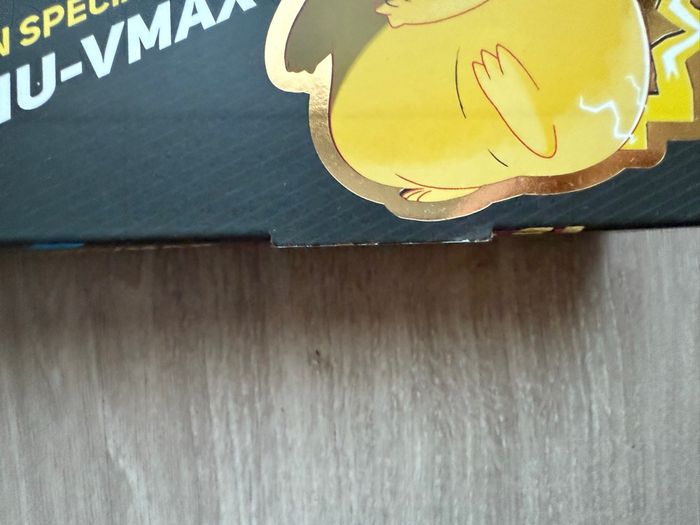 Coffret Pokémon Pikachu V-Max Zénith surprême EB12.5 - photo numéro 4