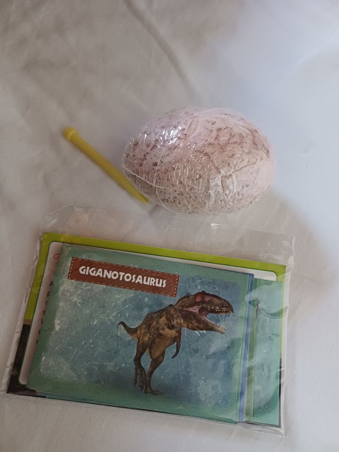 Lot d'oeufs surprise dino NEUF - photo numéro 3