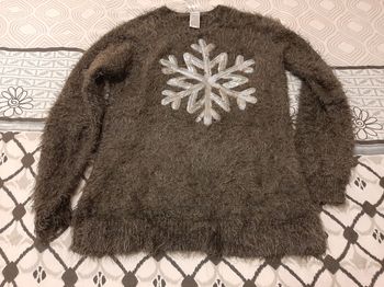 Pull chaud c&a 12 ans  146 152