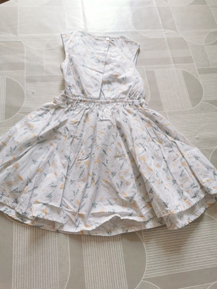 Robe 5 ans - photo numéro 4