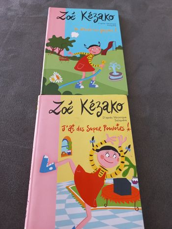 Lot 2 livres bibliotheque rose Zoé kezako tome 2 et 8 