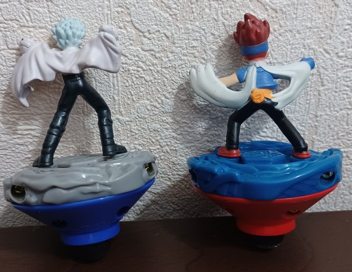 Toupies Beyblade - photo numéro 2