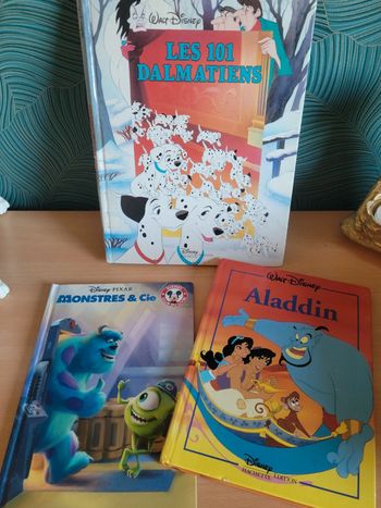 Lot de 3 livres disney