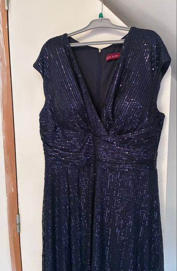 Robe soirée à sequins marine 