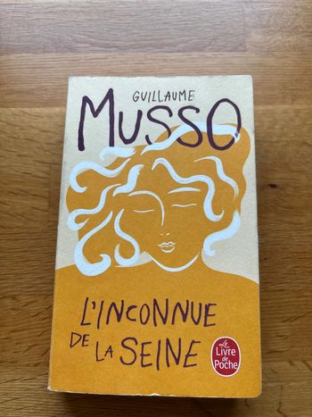 Roman l’inconnue de la Seine Musso
