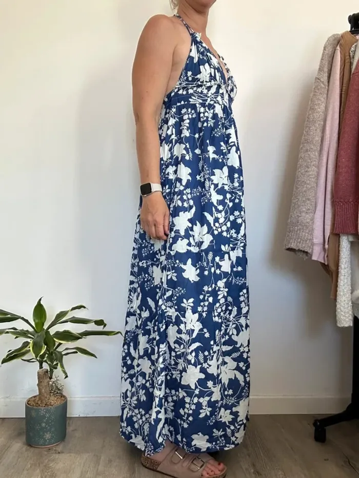 Goa Robe longue dos nu bleue et blanche – Taille 38 – Très bon état - photo numéro 3