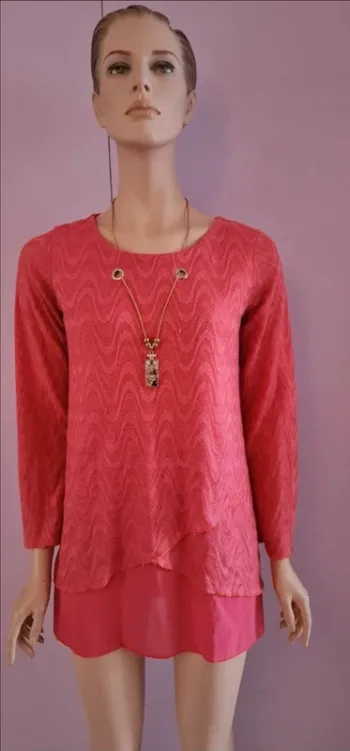 Tunique femme avec collier