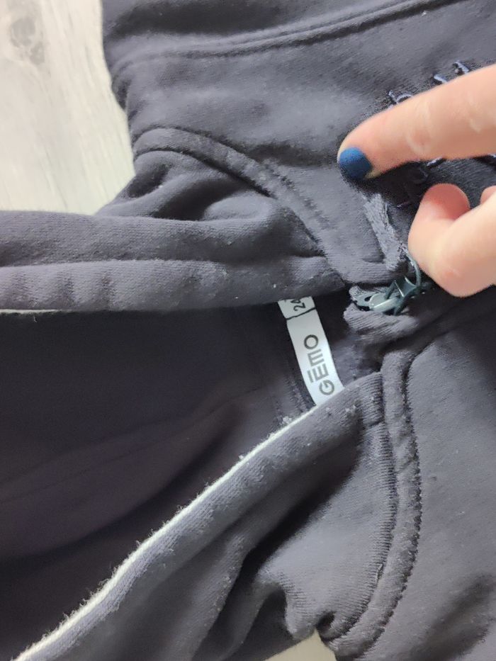 Lot de sweat C&A et Gémo Taille 24 mois - photo numéro 4