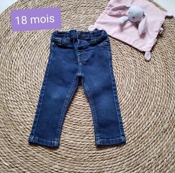 Pantalon jeans  18 mois