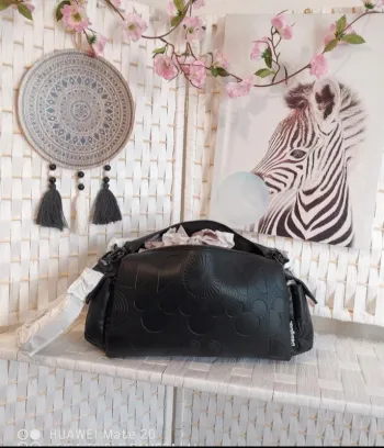 💕Jolie sac à main Desigual Disney édition limitée Mickey  💕