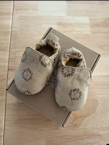 Chaussons cuir souple T20 