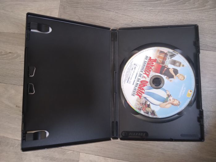 DVD astérix et obélix au service de sa majesté - photo numéro 3