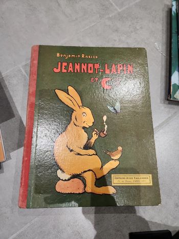 Livre : Jeannot-Lapin et Compagnie
