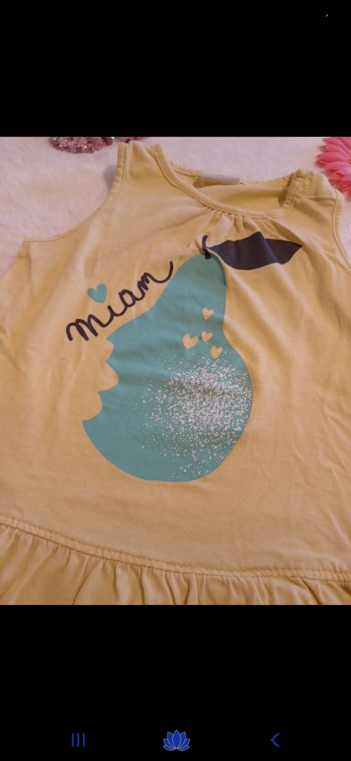 Robe bébé taille 12 mois - photo numéro 2