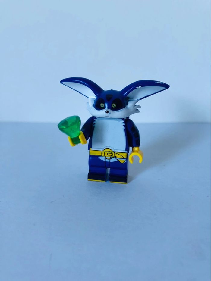 Figurine type lego Sonic . Sonic