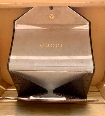 Étuis à lunettes GUCCI authentique – Monogramme marron chic