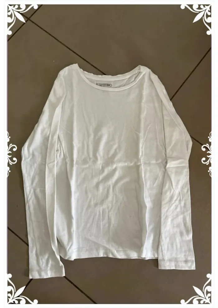 T-shirt blanc à paillettes dorée enfant fille taille 10 ans les essentiels BIO - photo numéro 2
