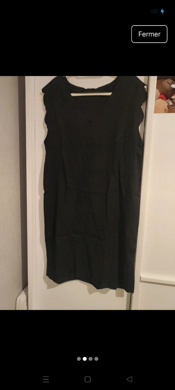 Robe noire - photo numéro 2